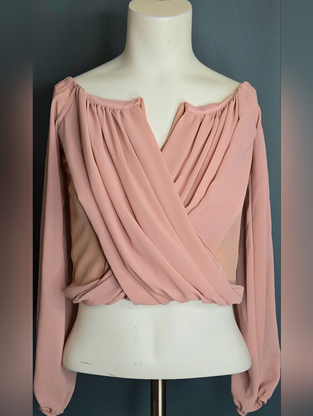 Windsor Romantic Blush Pink Off Shoulder Surplice Wrap Crop Top‎ S NWOT
